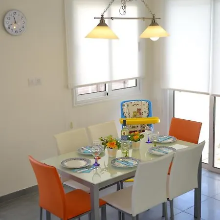 Mickey1 Villa, 3 Bed, Free Car, In Pernera, Private Pool, Villa *