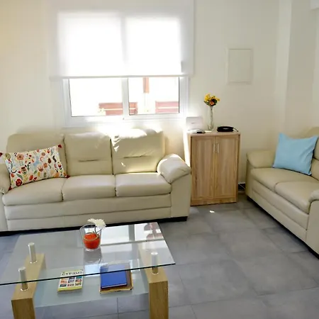 Mickey1 Villa, 3 Bed, Free Car, In Pernera, Private Pool, Villa Protaras