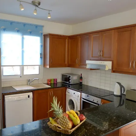 Mickey1 Villa, 3 Bed, Free Car, In Pernera, Private Pool, *