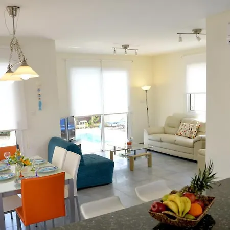 Villa Mickey1 Villa, 3 Bed, Free Car, In Pernera, Private Pool,